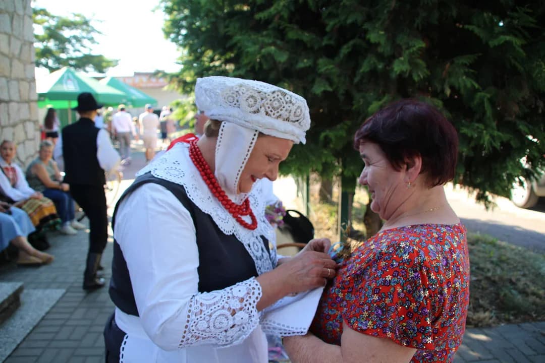 „Dziękujemy za chleb i codzienny trud” - uroczyste święto plonów w Potarzycy [ZDJĘCIA] — zdjęcie 4 z 142