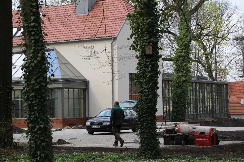 Stylowy kompleks kawiarniano-restauracyjny w jarocińskim parku na ukończeniu [ZDJECIA]