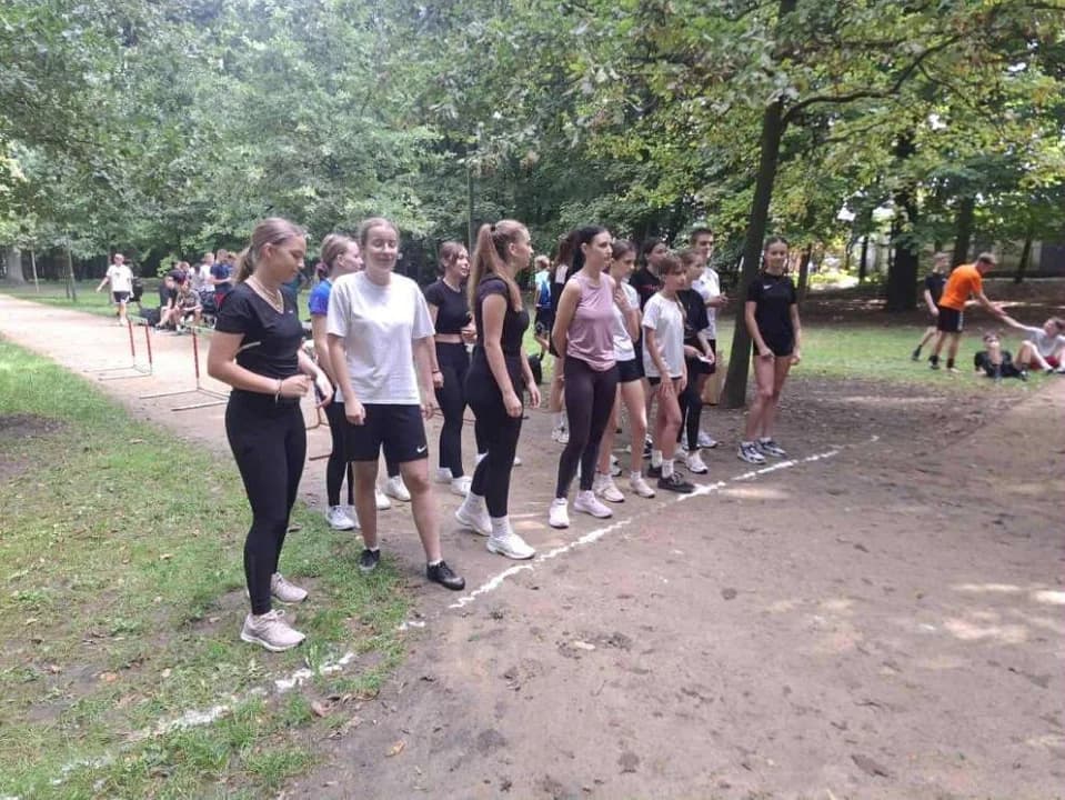 Zacięta rywalizacja wyłoniła mistrzów jarocińskiej „jedynki” w biegach przełajowych [ZDJĘCIA, SONDA]