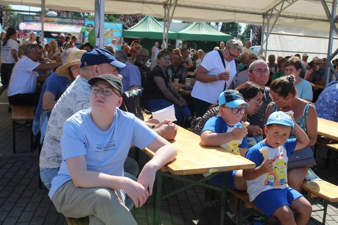 XII Święto Parówki przyciągnęło tłumy mieszkańców oraz gości