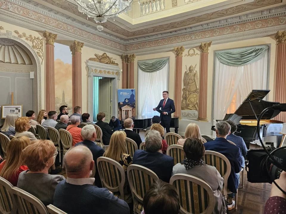Człowiek-niedźwiedź i nieśmiertelny wódz. W Dobrzycy zorganizowali wystawę o Kościuszce — zdjęcie 3 z 53