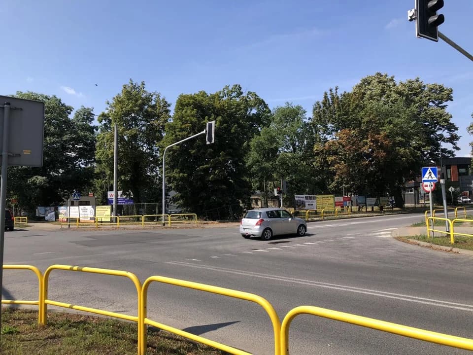 Budowa ronda na skrzyżowaniu DK 15 i 12 w Jarocinie