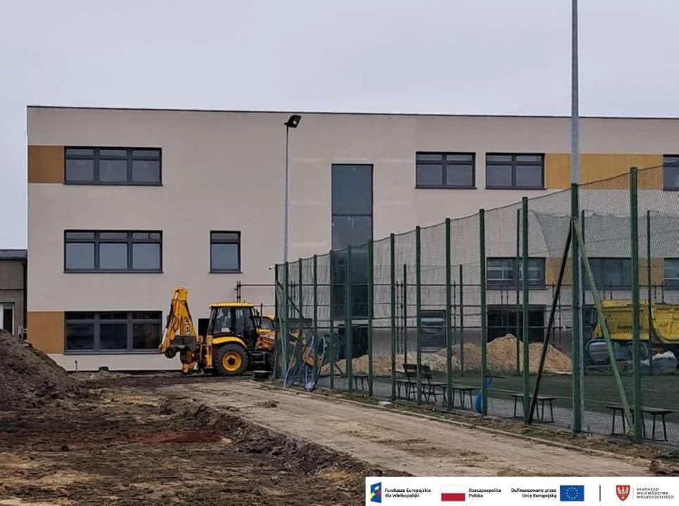 Nowe warsztaty przy jarocińskiej „dwójce” nabierają kształtów. Kiedy zostaną oddane uczniom? [ZDJĘCIA] — zdjęcie 6 z 14
