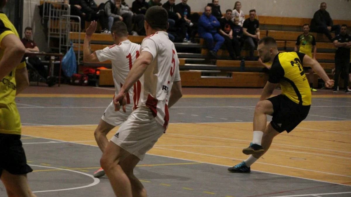 Trzecia i czwarta kolejka Jarocińskiej Ligi Halowej Piłki Nożnej