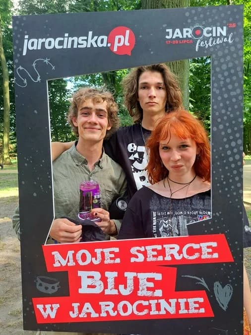 Festiwalowa ramka hitem Jarocin Festiwal 2025. To już ostatnia galeria zdjęć! [ZDJĘCIA] — zdjęcie 4 z 134