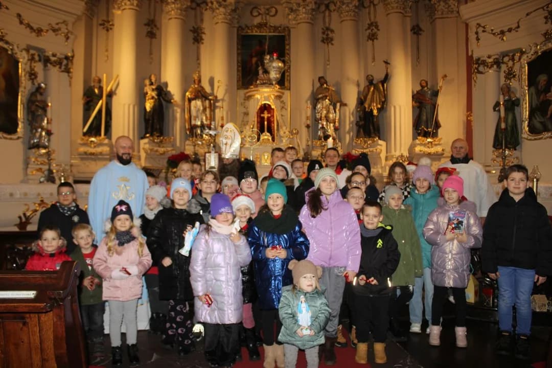 Roraty rano ze śniadaniem w Jarocinie. W piątki dla młodych, w tygodniu dla dorosłych i dzieci [ZDJĘCIA]