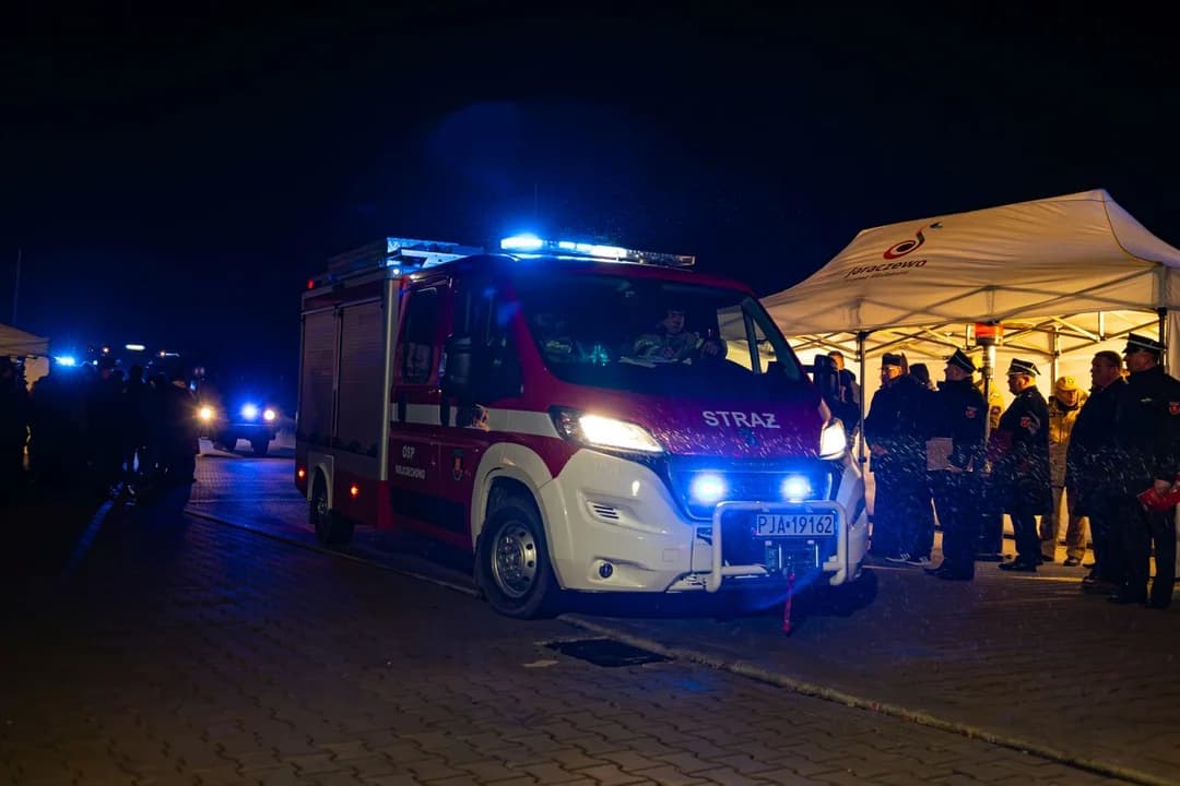 Przekazanie wozu bojowego dla OSP Jaraczewo