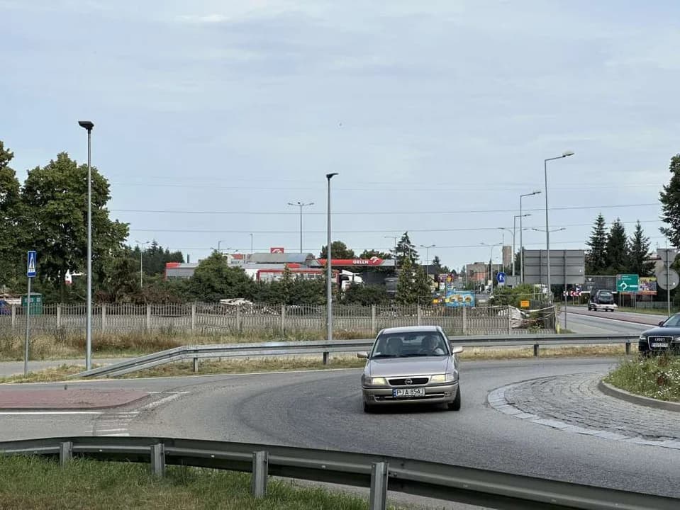 KFC w Jarocinie powstanie u zbiegu króg krajowych nr 11, 12 i 15 — zdjęcie 4 z 8