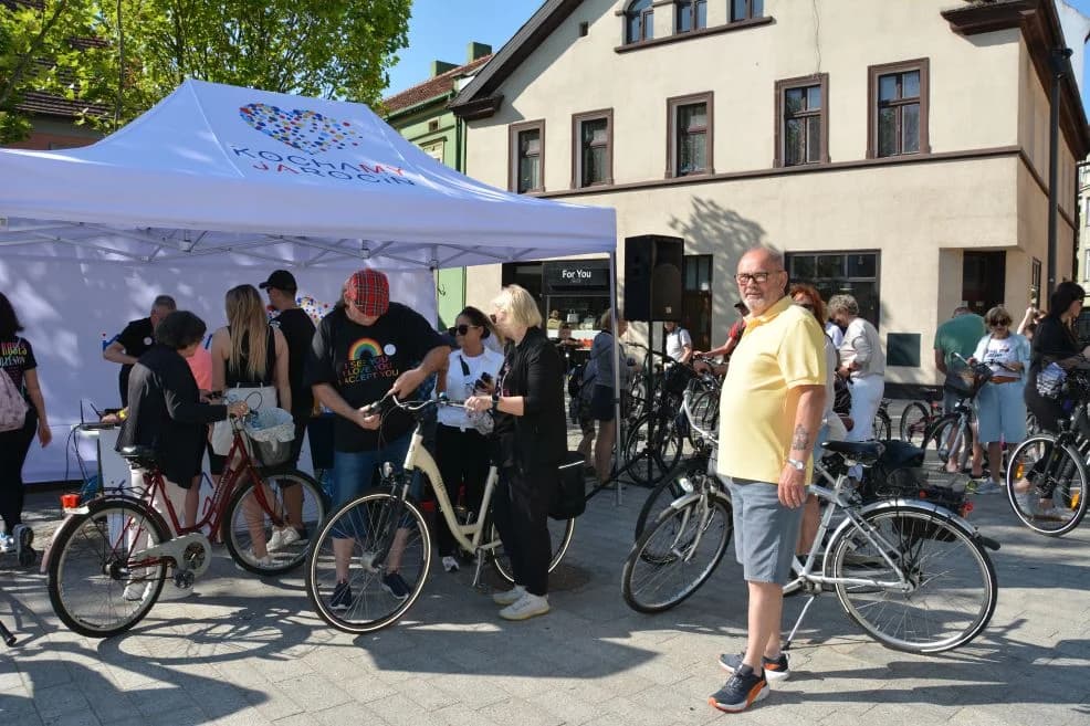 Jarocin pobił rekord Polski w orkiestrze dzwonków rowerowych