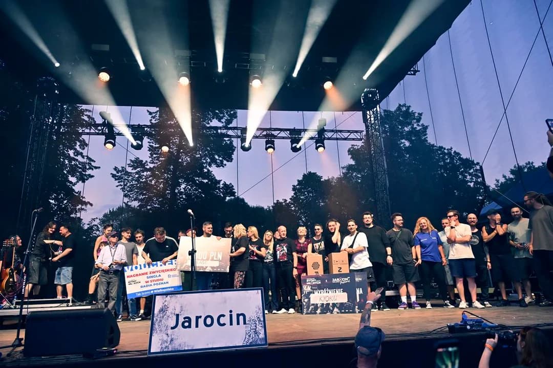 Trwa finał Wielkopolskich Rytmów Młodych w jarocińskim amfiteatrze [ZDJĘCIA]