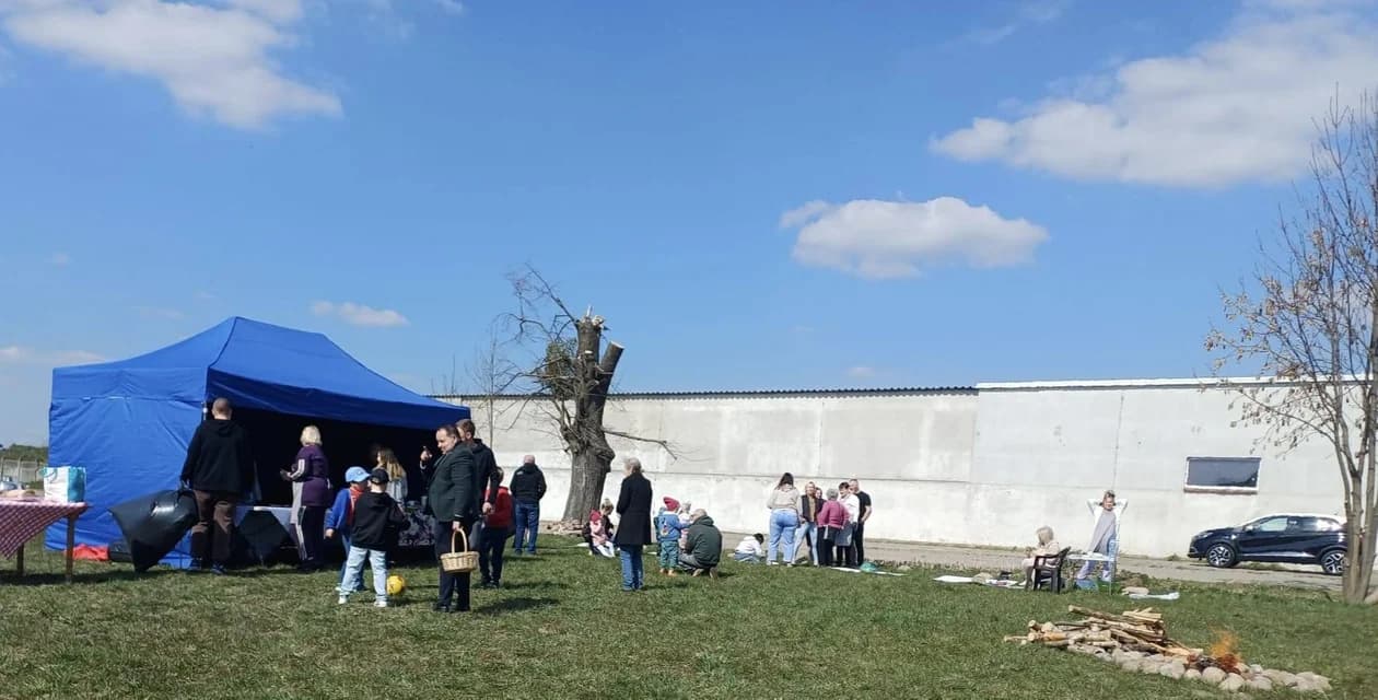 Nowy plac zabaw oficjalnie otwarty. Wstęgę przecięto podczas pikniku — zdjęcie 6 z 9