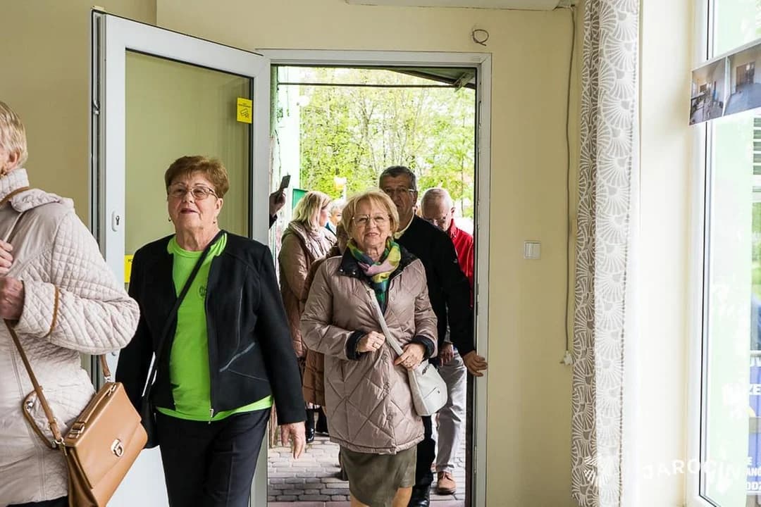 Mieszkańcy Witaszyc mają się teraz gdzie spotykać. Tymczasowe miejsce dla wszystkich organizacji [ZDJĘCIA]