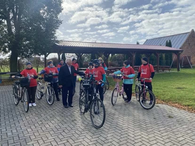 35 km na 35-lecie. Wyjątkowe urodziny „Gazety Jarocińskiej”. Niedzielne podchody z RoweLOVE Jarocin [ZDJĘCIA]