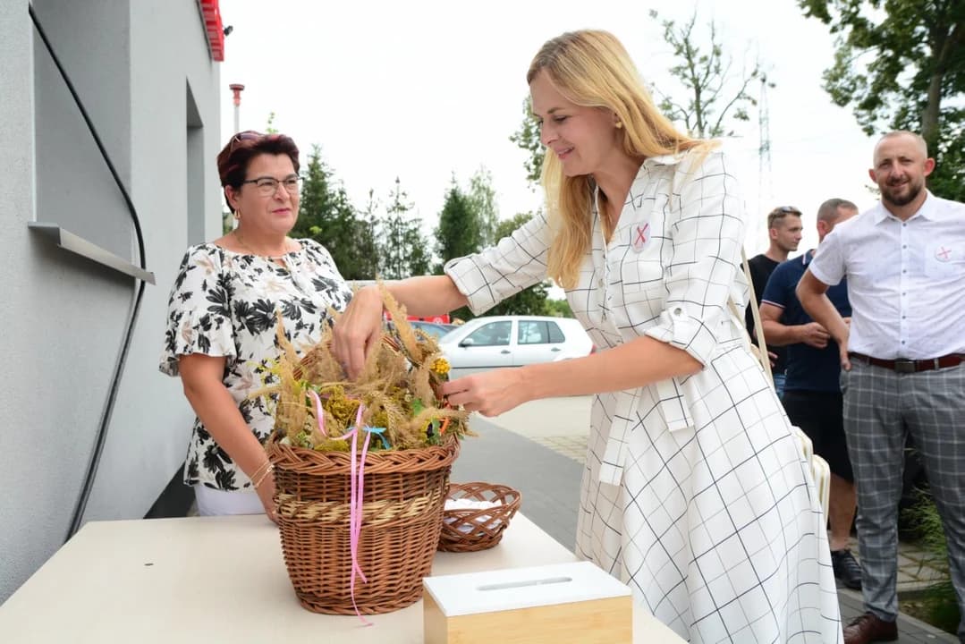 W Łuszczanowie dziękują za plony. Festyn z zabawą taneczną i koncertami [ZDJĘCIA] — zdjęcie 6 z 58