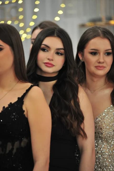 Tak bawili się maturzyści Zespołu Szkół Ponadpodstawowych nr 2 w Jarocinie. Zbliżenia