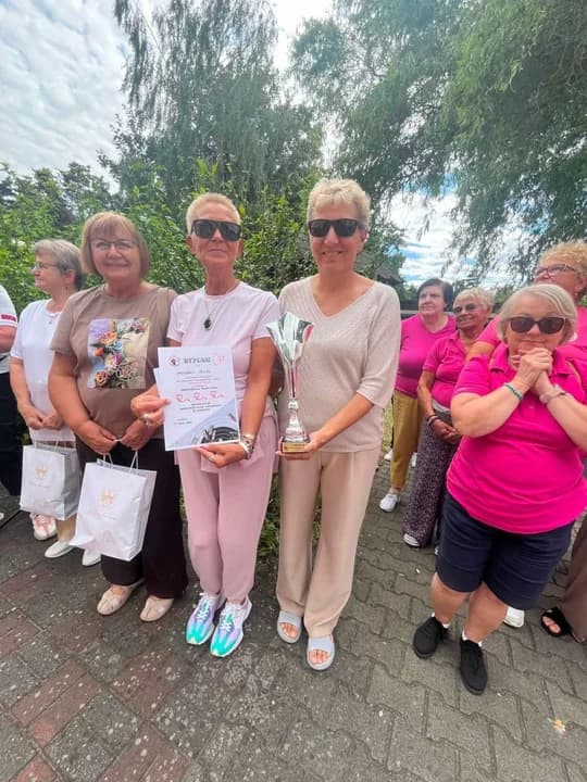 W spotkaniu i strzeleckim współzawodnictwie uczestniczyły nie tylko Amazonki z Jarocina, ale też z innych zaprzyjaźnionych klubów.