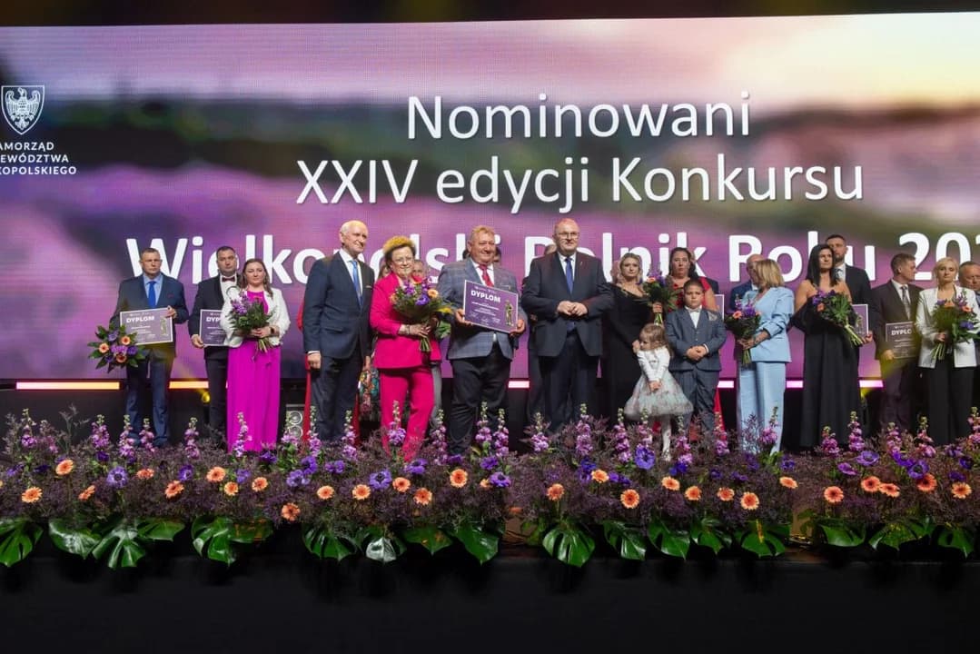 Rocznie produkują 1,8 mln brojlerów. Właściciele gospodarstwa w Kruczynie - Wielkopolskimi Rolnikami Roku 2024. Nominacja dla pszczelarza z Jarocina [ZDJĘCIA]