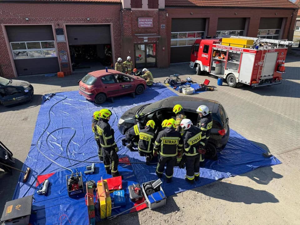 Sekundy, które decydują o życiu. Strażacy zmierzyli się z czarnym scenariuszem — zdjęcie 4 z 5