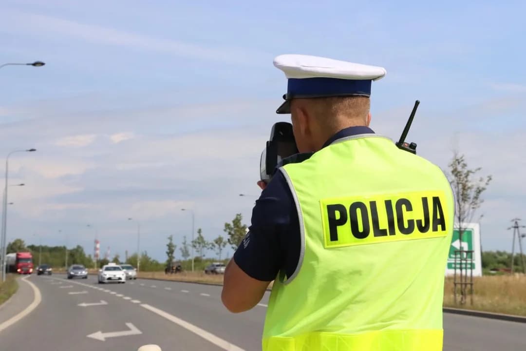 Wzmożone kontrole na jarocińskich drogach. Trwa policyjna akcja "Prędkość"