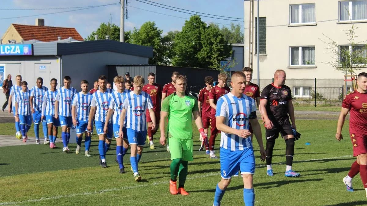 W meczu 25. kolejki RedBox V ligi, gr. 3 LZS Cielcza podejmował Orła Kawęczyn
