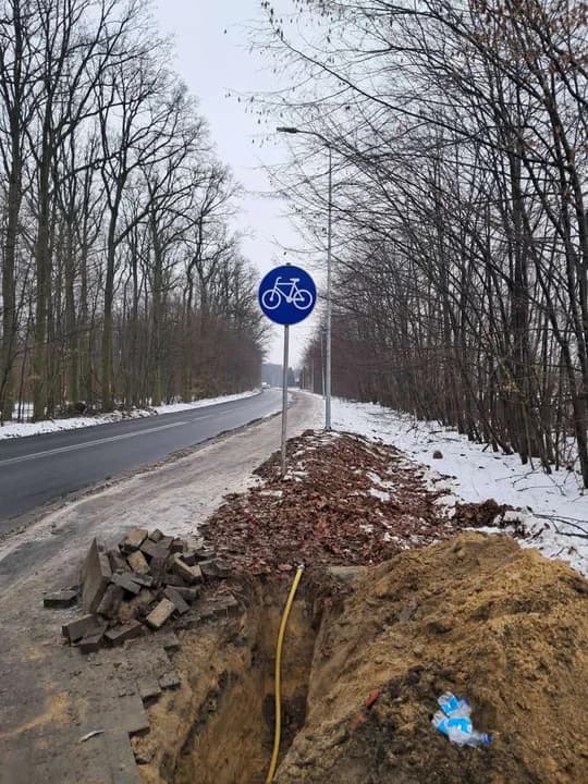 Nowe linie oświetleniowe jarocińskiego ZUK-u — zdjęcie 6 z 14