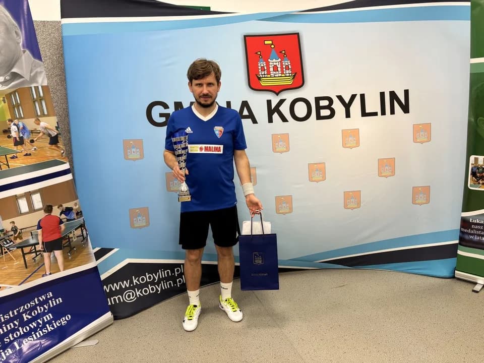 Dziewięciu zawodników UKS Komorzanka walczyło w Kobylinie [ZDJĘCIA] — zdjęcie 4 z 6