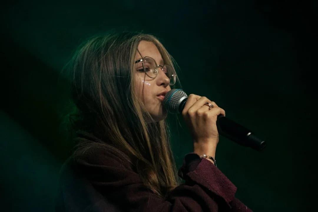 Musicalowy koncert „Kopciuszek w Krainie Bajek” w JOK Jarocin — zdjęcie 2 z 59