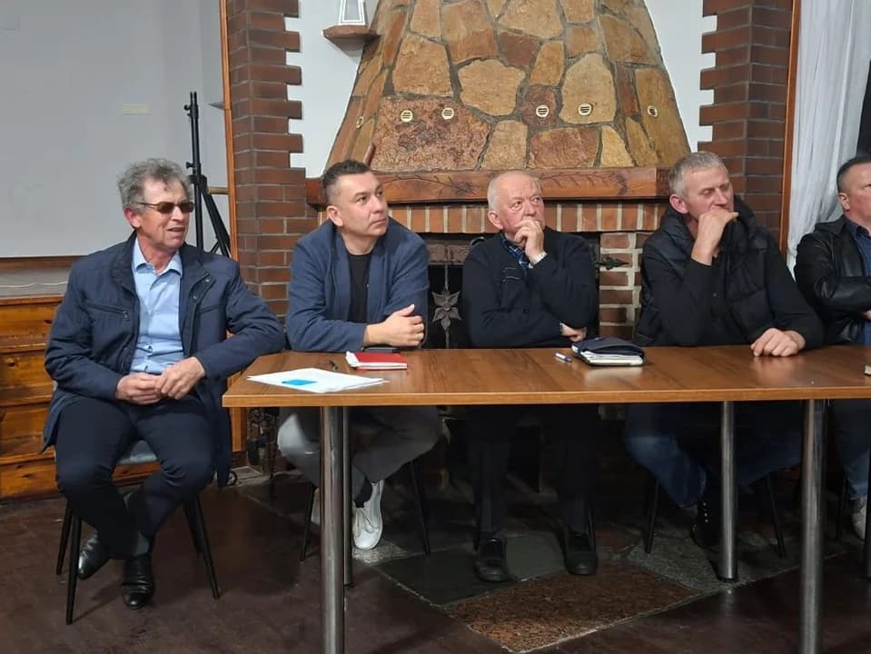 Mieszkańcy Woli Książęcej przeciwni planowanej biogazowni: „Niech wójt poczuje nasz oddech” — zdjęcie 6 z 20