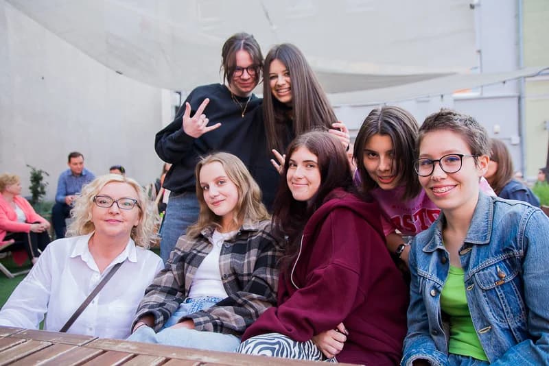 Na tarasie Filmowej w Jarocinie zagrali dla Antka i tegorocznych maturzystów — zdjęcie 4 z 37