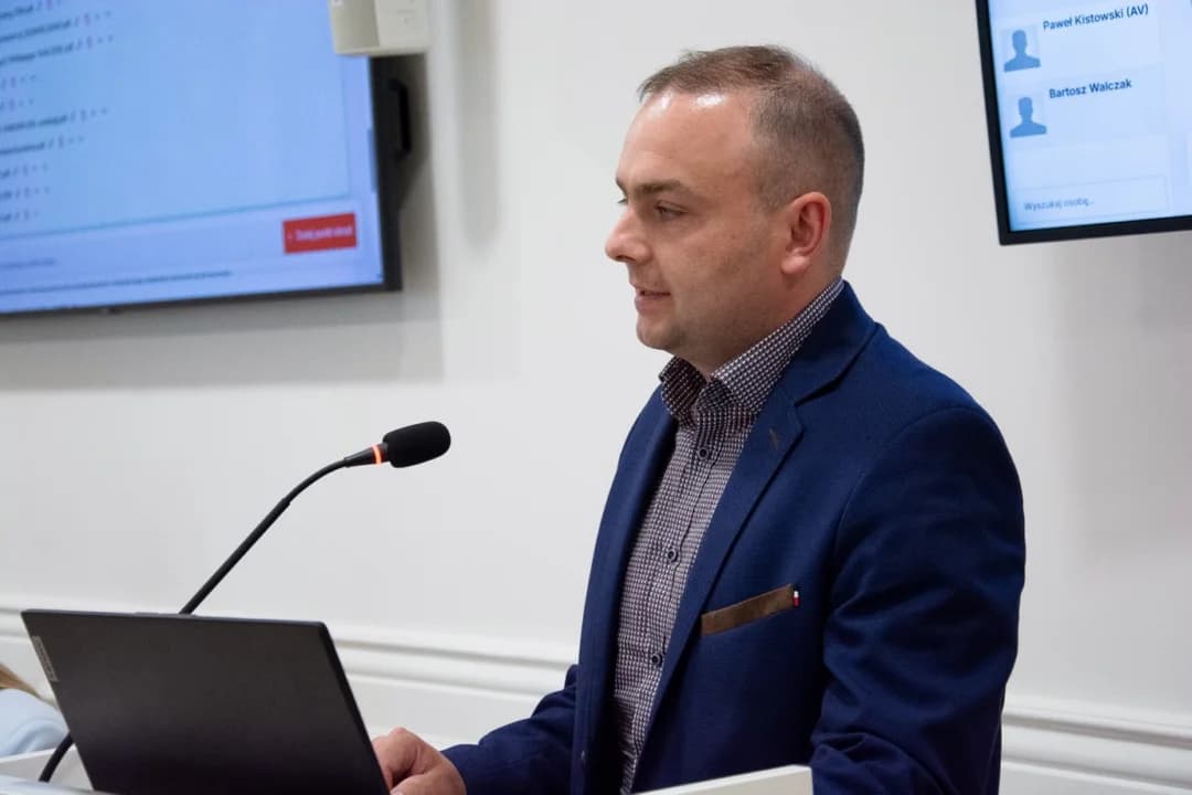 Burzliwie o nowej wysokości diet w Radzie Miejskiej w Jarocinie. Była przewodnicząca rady przeprasza [ZDJĘCIA, SONDA]