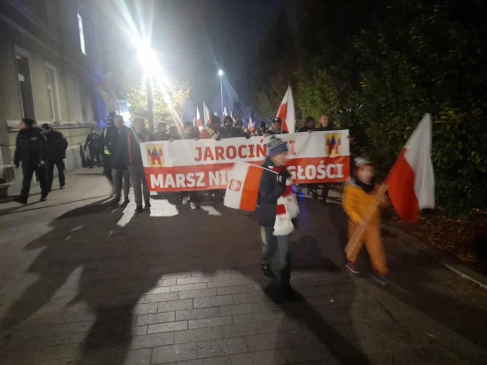 I Jarociński Marsz Niepodległości. Organizatorzy liczyli na ok. 900 osób. Czy tyle przyszło?