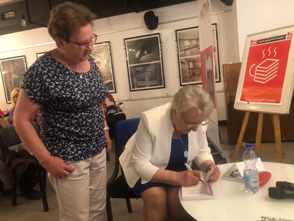 Jadwiga Podeszwa z Jarocina będzie promować swoją najnowszą książkę — zdjęcie 2 z 26