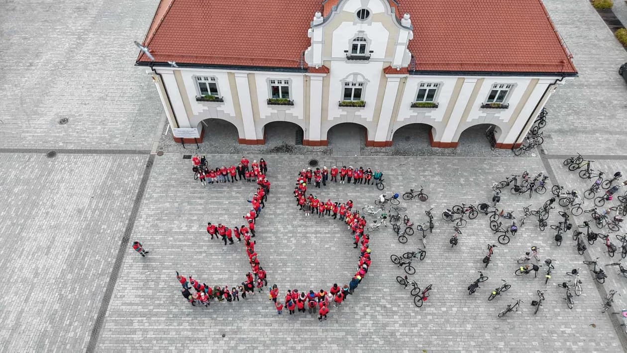 35 km na 35-lecie. Wyjątkowe urodziny „Gazety Jarocińskiej”. Niedzielne podchody z RoweLOVE Jarocin [ZDJĘCIA]