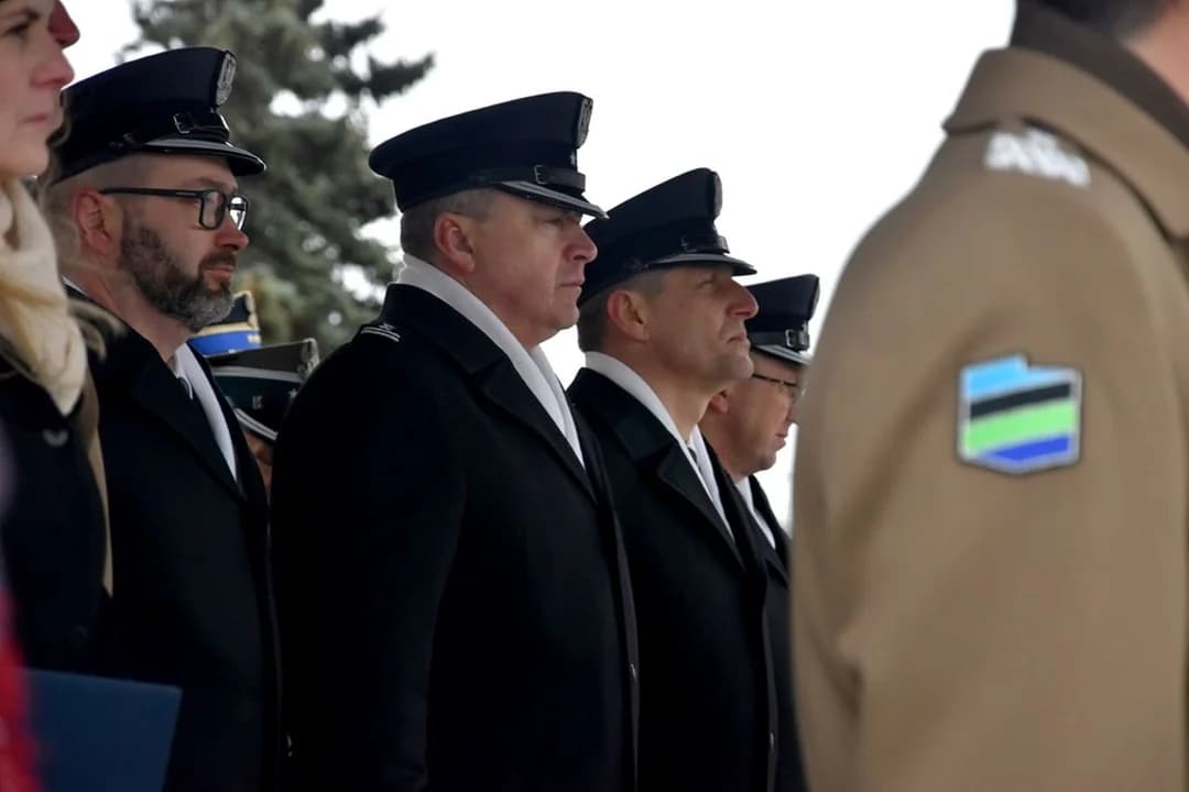 Zmiana dowódcy w 16. Jarocińskim Batalionie Remontu Lotnisk [ZDJĘCIA] — zdjęcie 5 z 44
