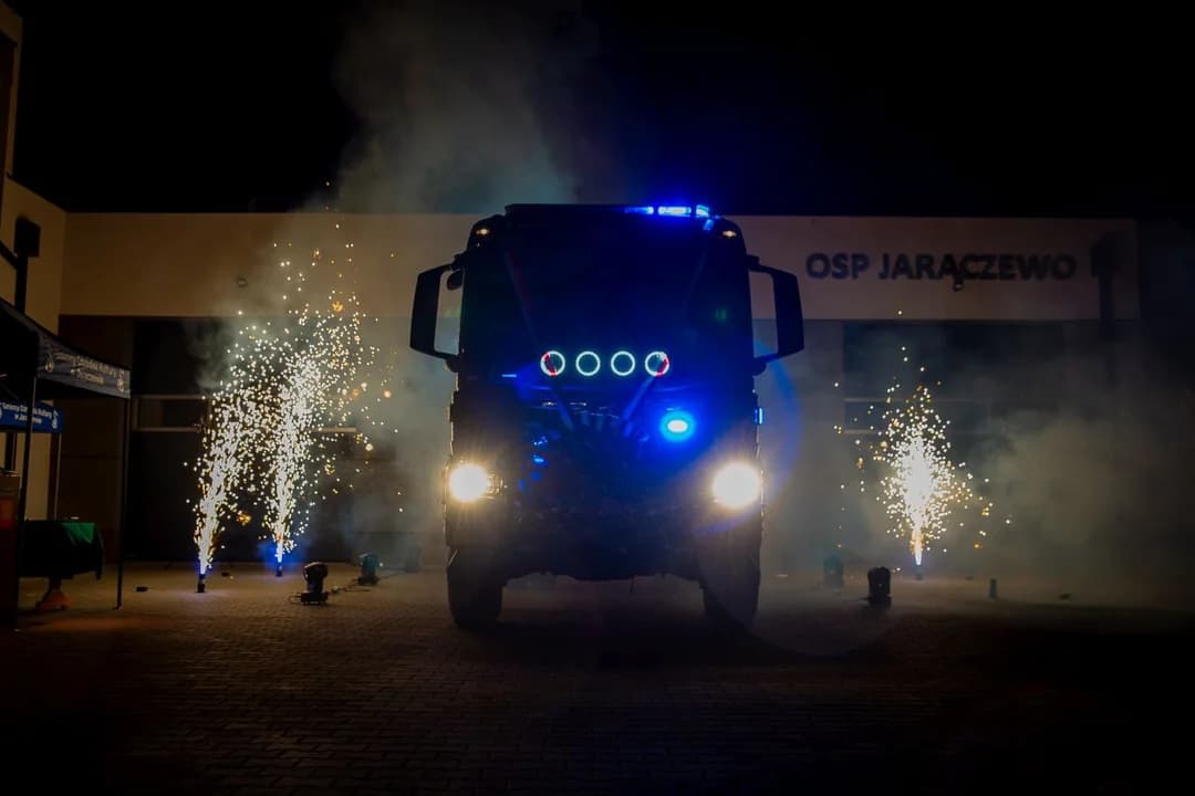 Przekazanie wozu bojowego dla OSP Jaraczewo