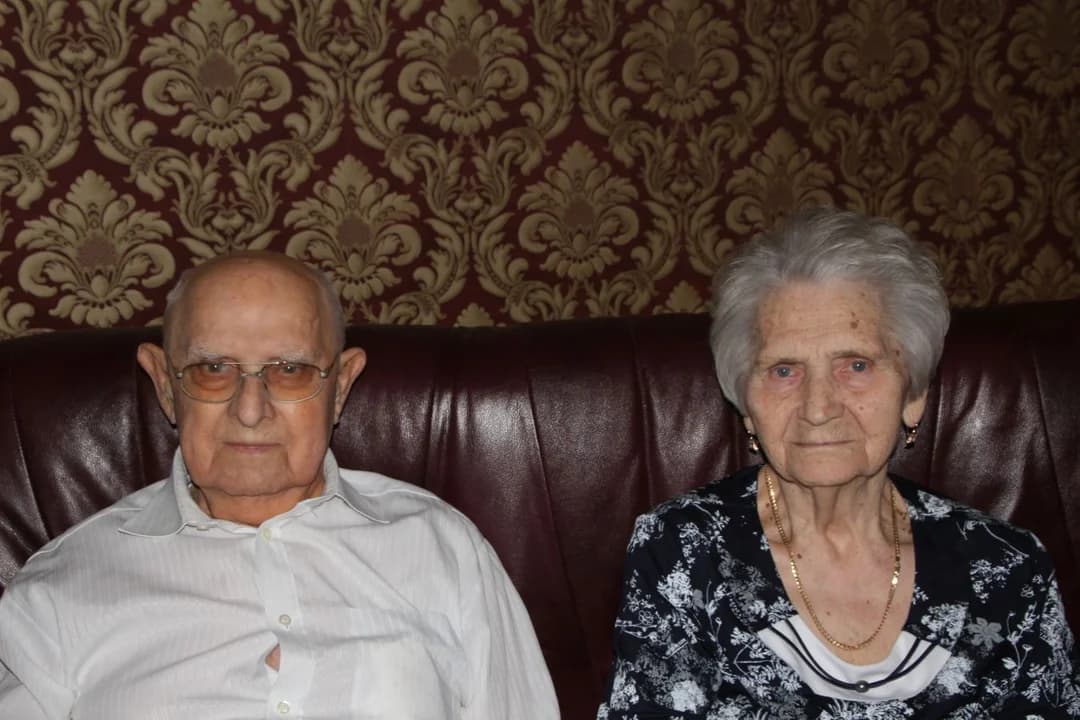 Urszula i Edmund Majsnerowscy z Jaraczewa razem od 70 lat — zdjęcie 5 z 7