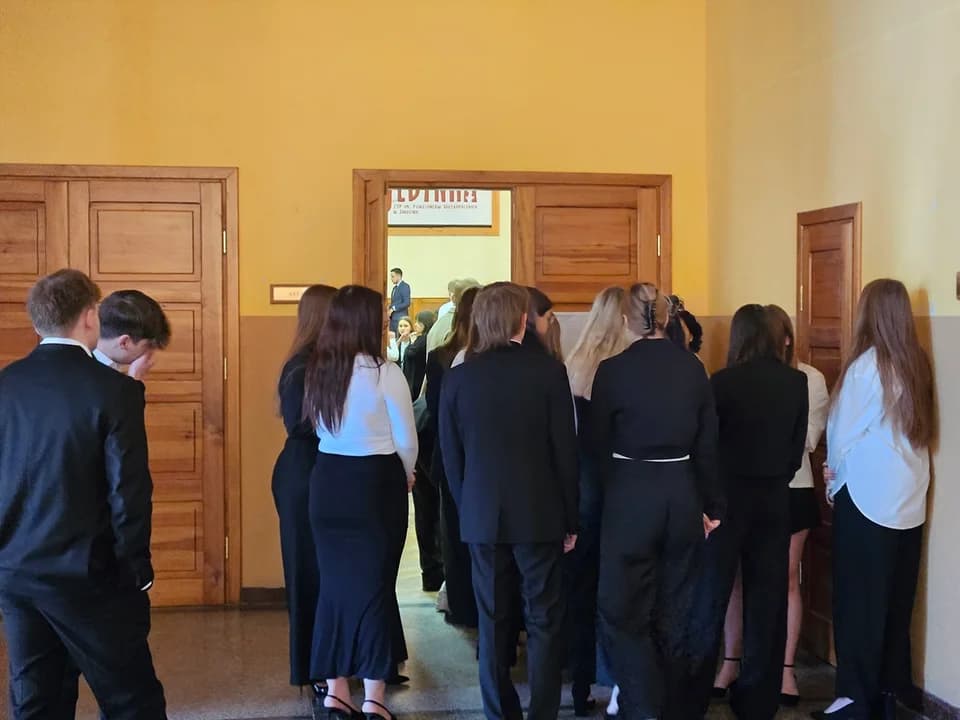 Reakcje maturzystów po języku polskim. Jak im poszło? [WIDEO] — zdjęcie 5 z 31
