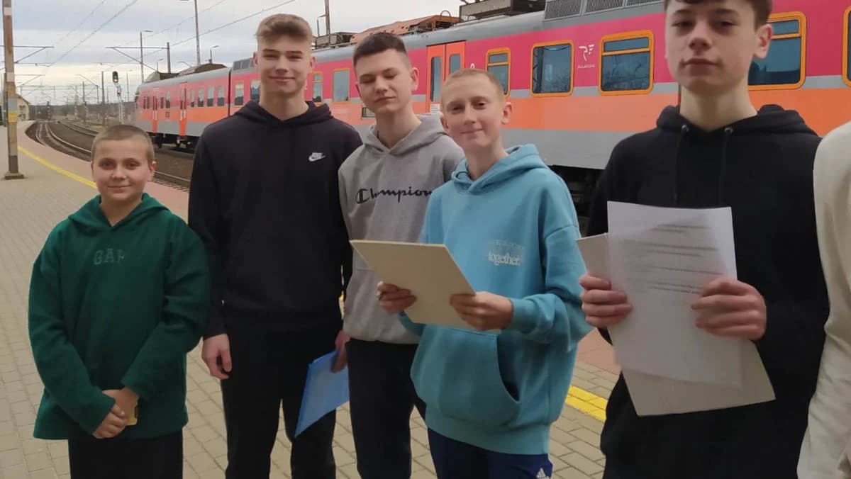 Uczniowie Zespołu Szkół w Mieszkowie w programie „Bezpieczny przejazd” - zobacz ZDJĘCIA