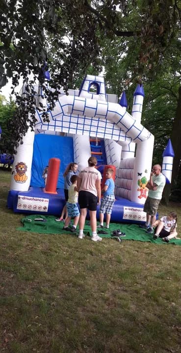 Powiatowy Piknik z okazji Dnia Dziecka w Dobieszczyźnie