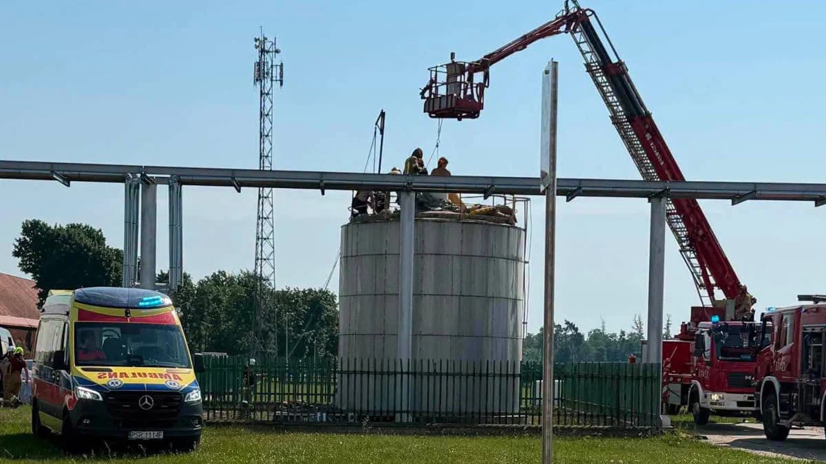 Wypadek na terenie jednej z firm w Klęce — zdjęcie 1 z 4