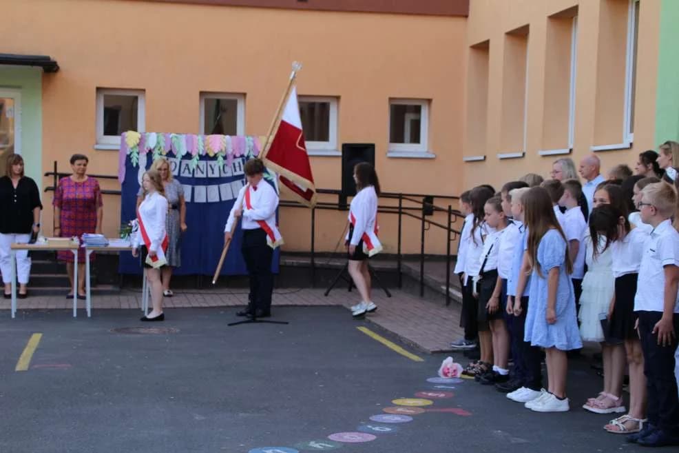 Zakończenie roku szkolnego 2023/2024 — zdjęcie 1 z 168