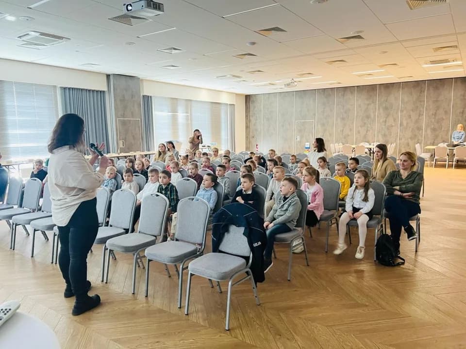 Przedszkolaki z Jarocina i Potarzycy najlepsze w konkursie z sierżantem Pyrkiem — zdjęcie 4 z 13