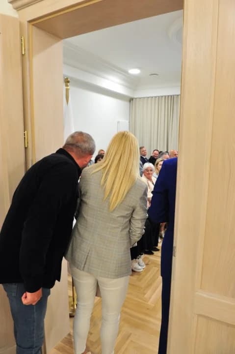 I Sesja Rady Miejskiej IX kadencji w Jarocinie. Zaprzysiężenie burmistrza i radnych