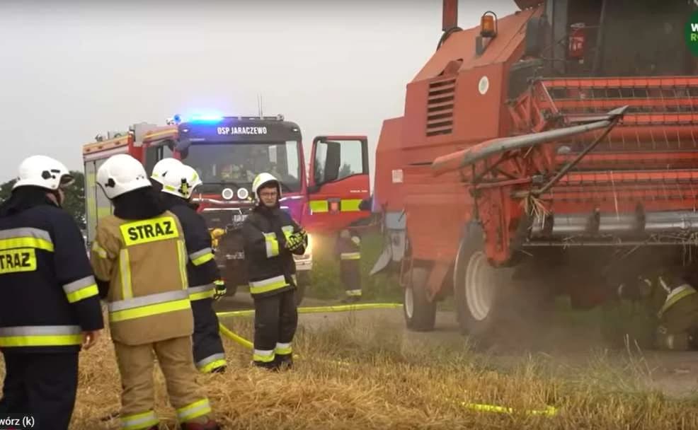 Pożar kombajnu w Goli w gminie Jaraczewo — zdjęcie 6 z 8