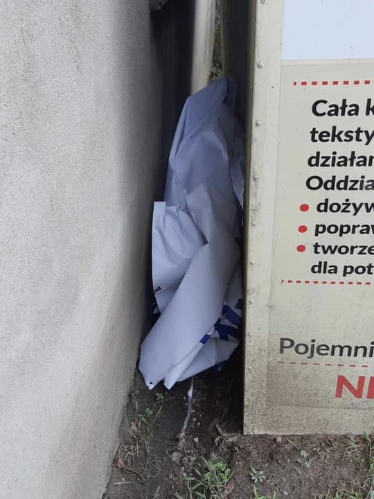 Zniszczono baner kandydatki do sejmu Urszuli Korzeniewskiej
