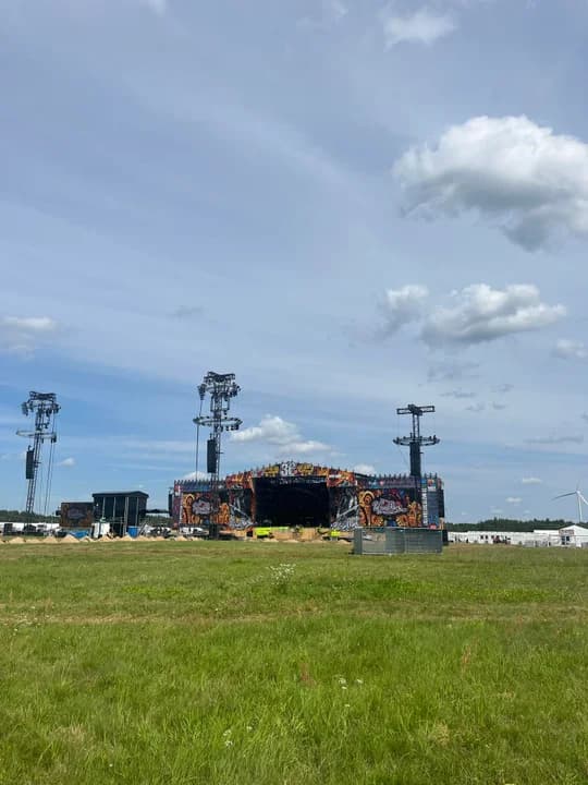 Jarocin na Pol`and`Rock Festiwal. Czyli szukamy jarocińskich akcentów na Woodstocku — zdjęcie 6 z 37