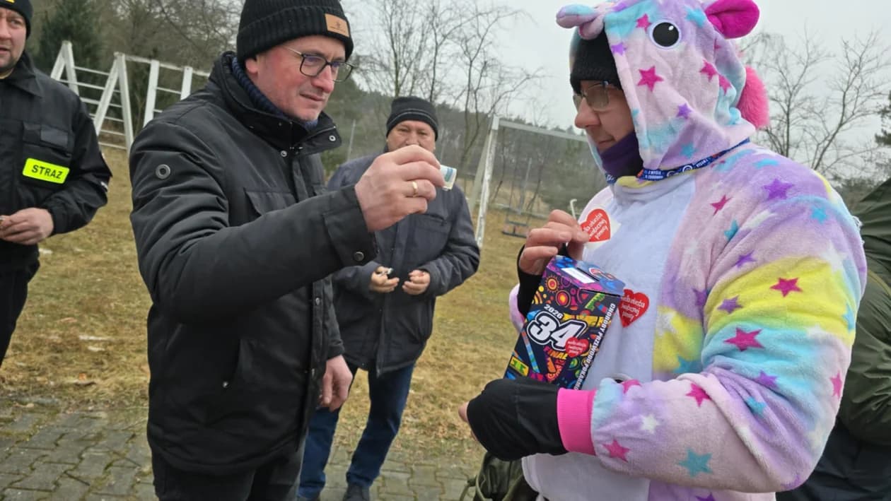Tygrys, jednorożec i... puszka WOŚP. Egzotyczny rajd przejechał przez powiat! [ZDJĘCIA] — zdjęcie 2 z 105