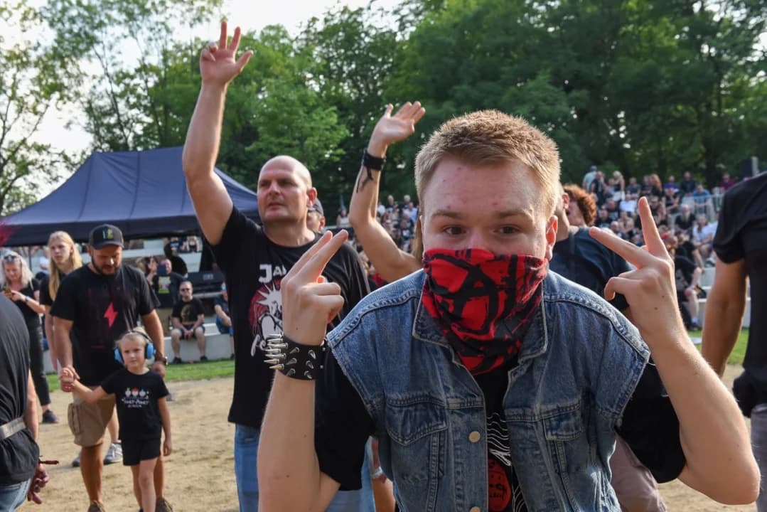 Trwa finał Wielkopolskich Rytmów Młodych w jarocińskim amfiteatrze [ZDJĘCIA]