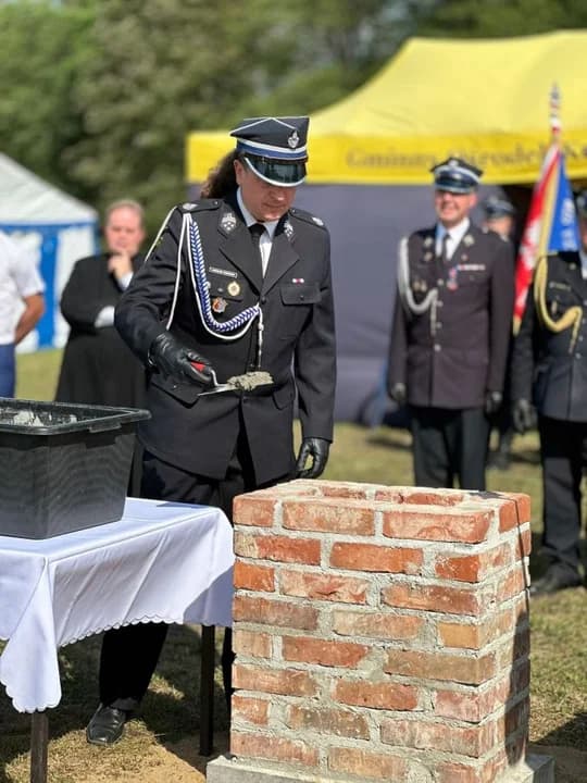 OSP Boguszyn będzie miało nową remizę. W Dniu Strażaka wmurowano kamień węgielny [ZDJĘCIA, WIDEO]