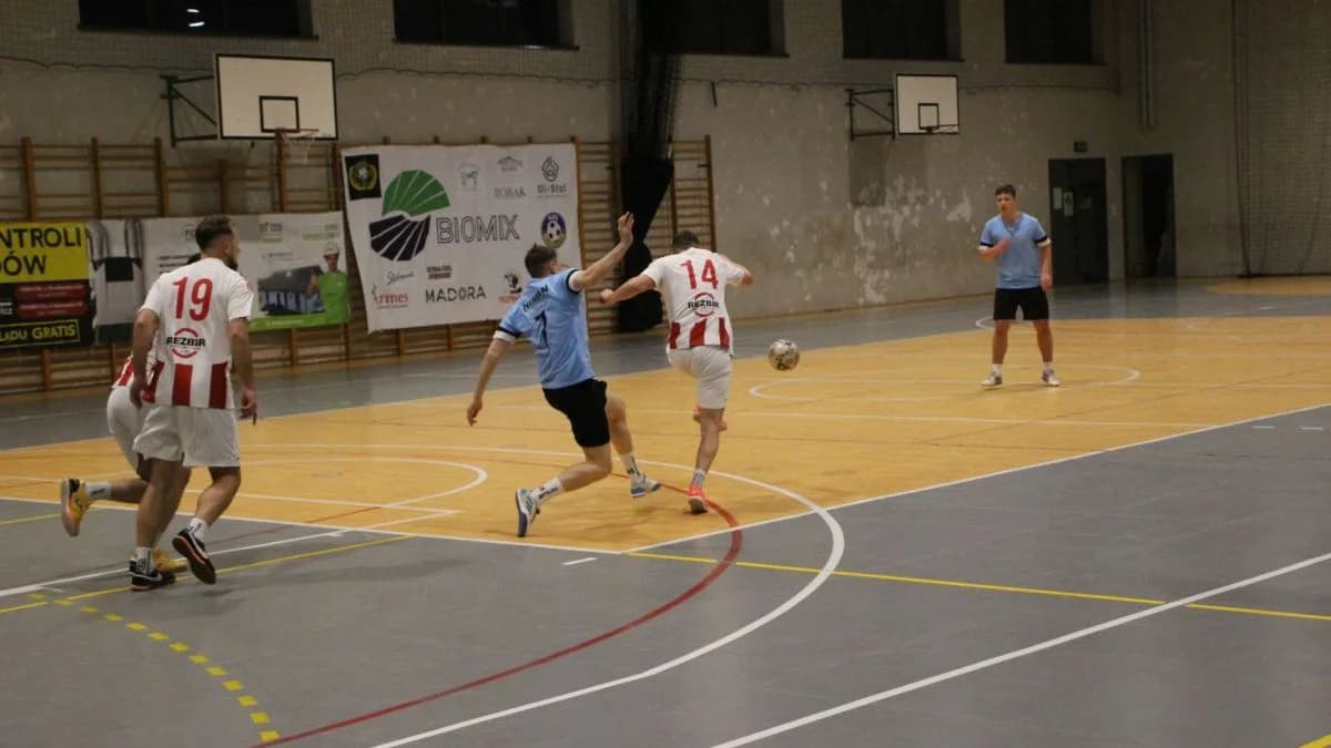 8. kolejka JLHPN